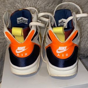 Nike Air trainer huarache QS